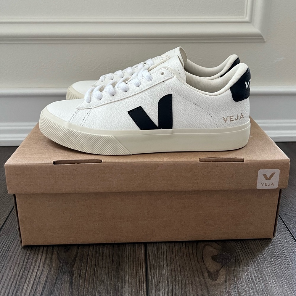 VEJA CAMPO CHROMEFREE LEATHER, EXTRA WHITE/BLACK, SIZE 6